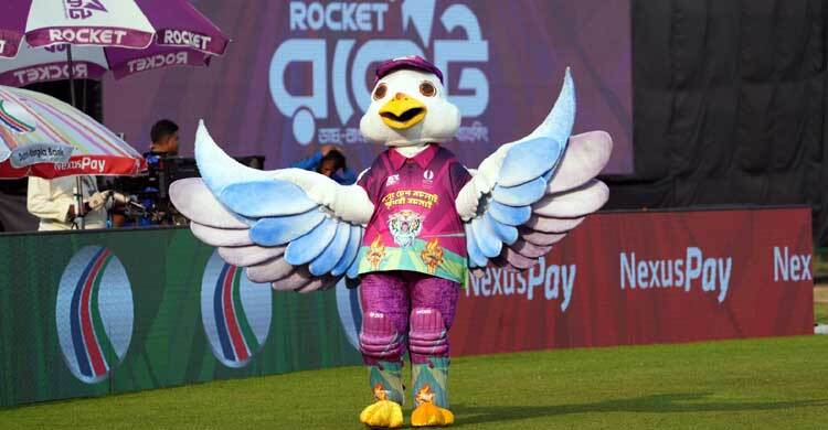 টস জিতে রংপুরকে ব্যাটিংয়ে পাঠাল শাকিব খানের ঢাকা